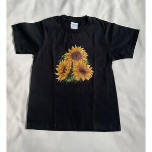 Port & Company  Girls Yellow Sun  Flowers  Floral  T- Chirt Black Size XS